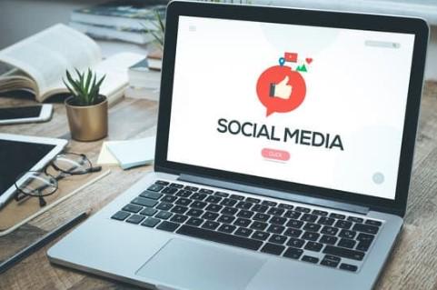 Social Media Branding